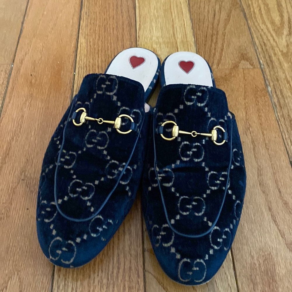 Gucci navy velvet mules